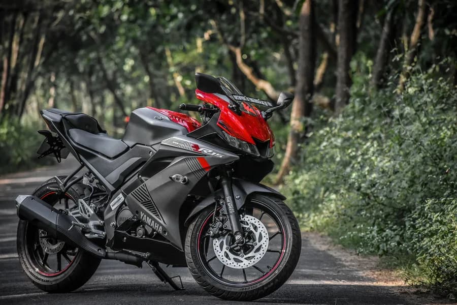 Yamaha R15 V3 Dark Knight