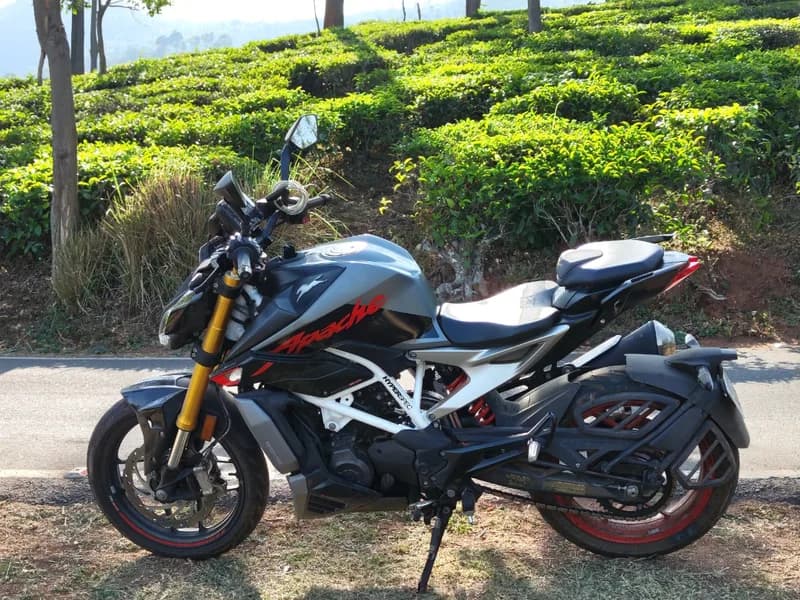 TVS Apache RTR 160 4V ABS